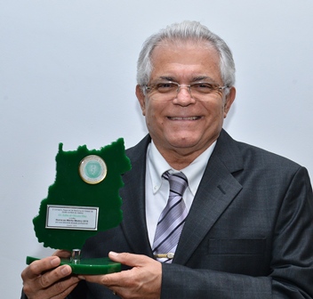 site Edmo de Oliveira Pina