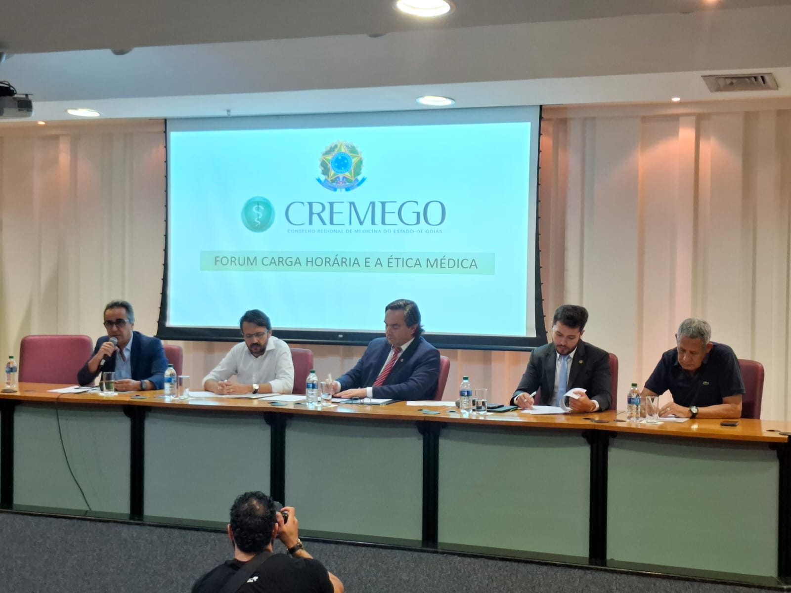 DEFESA DA MEDICINA E DA SOCIEDADE – Cremego subsidia ação do MP contra interferência indevida de vereador no Hospital Municipal de Morrinhos