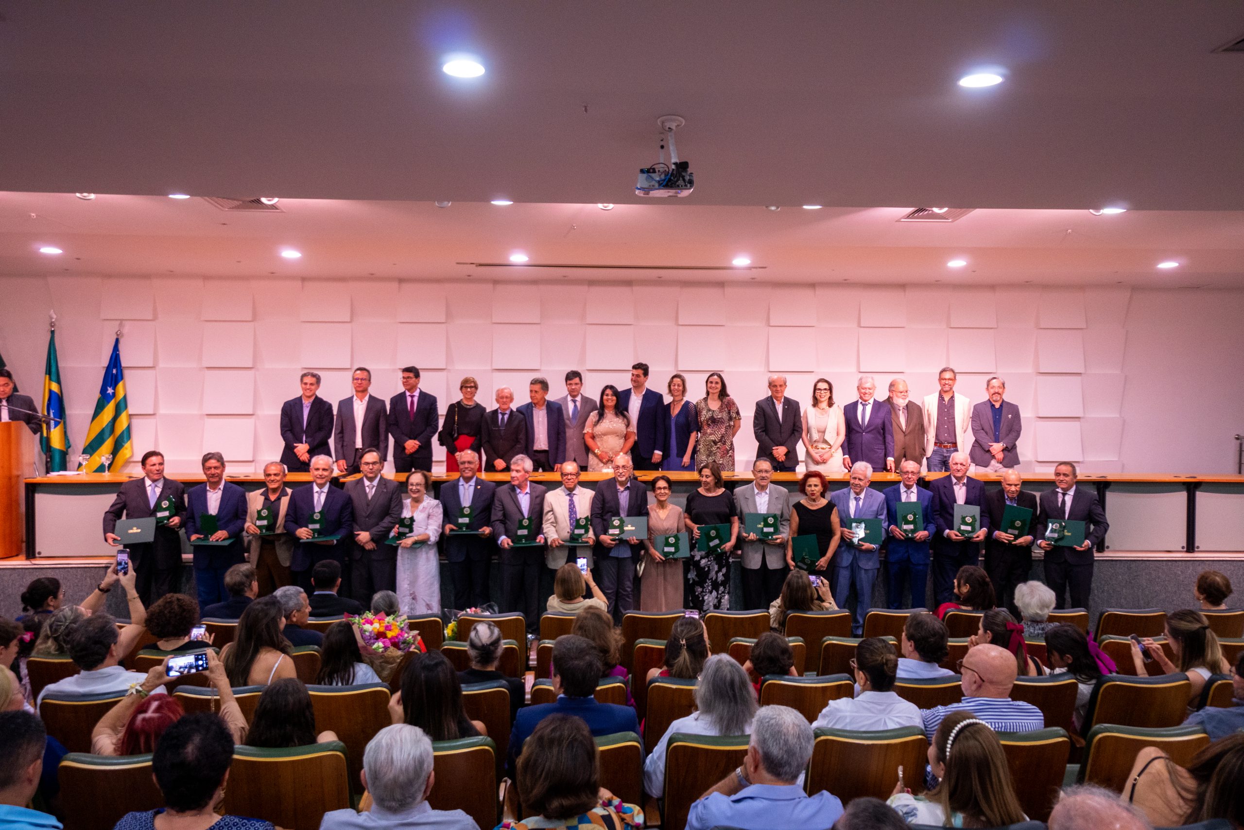 PUC Goiás abre inscrições para a seleção de professores para o curso de medicina