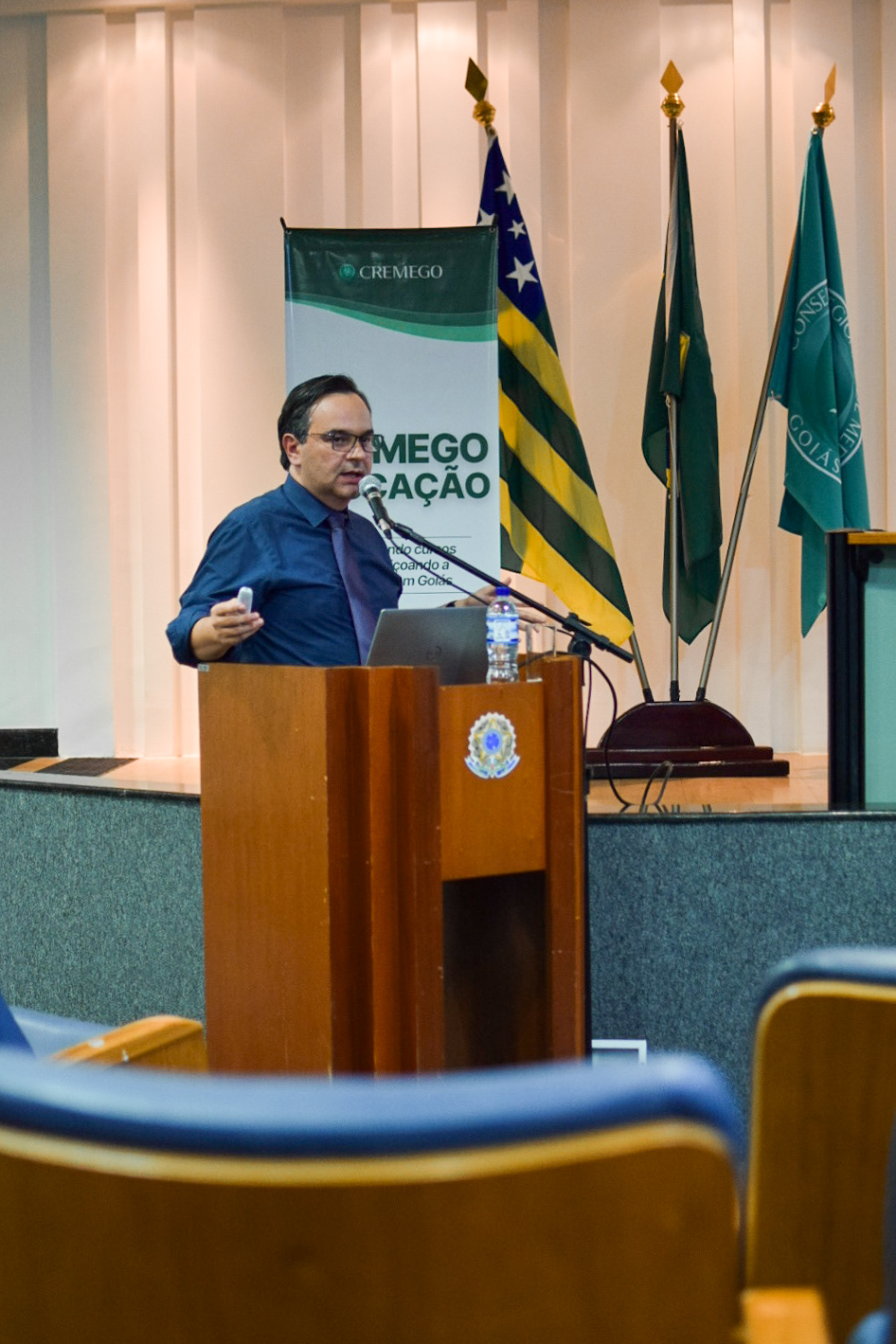 Em reunião inédita, Cremego presta contas aos médicos e à sociedade